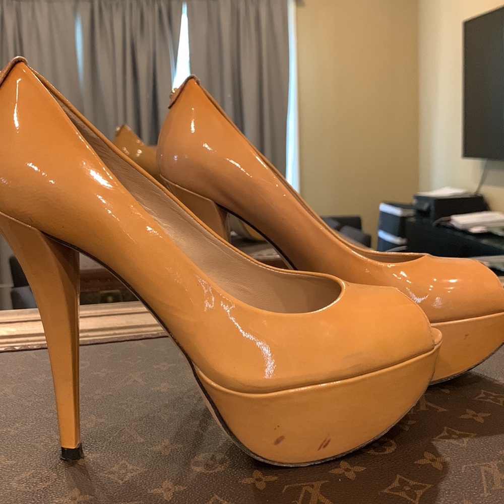 Stuart Weitzman platform heels